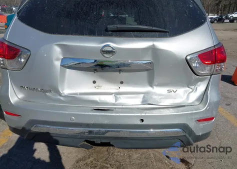 2014 Nissan Pathfinder Sv z USA, uszkodzony, nr VIN 5N1AR2MN9EC629267